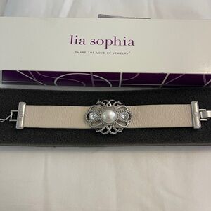 Lia Sophia Cream Bracelet with Pearl and Silver Details